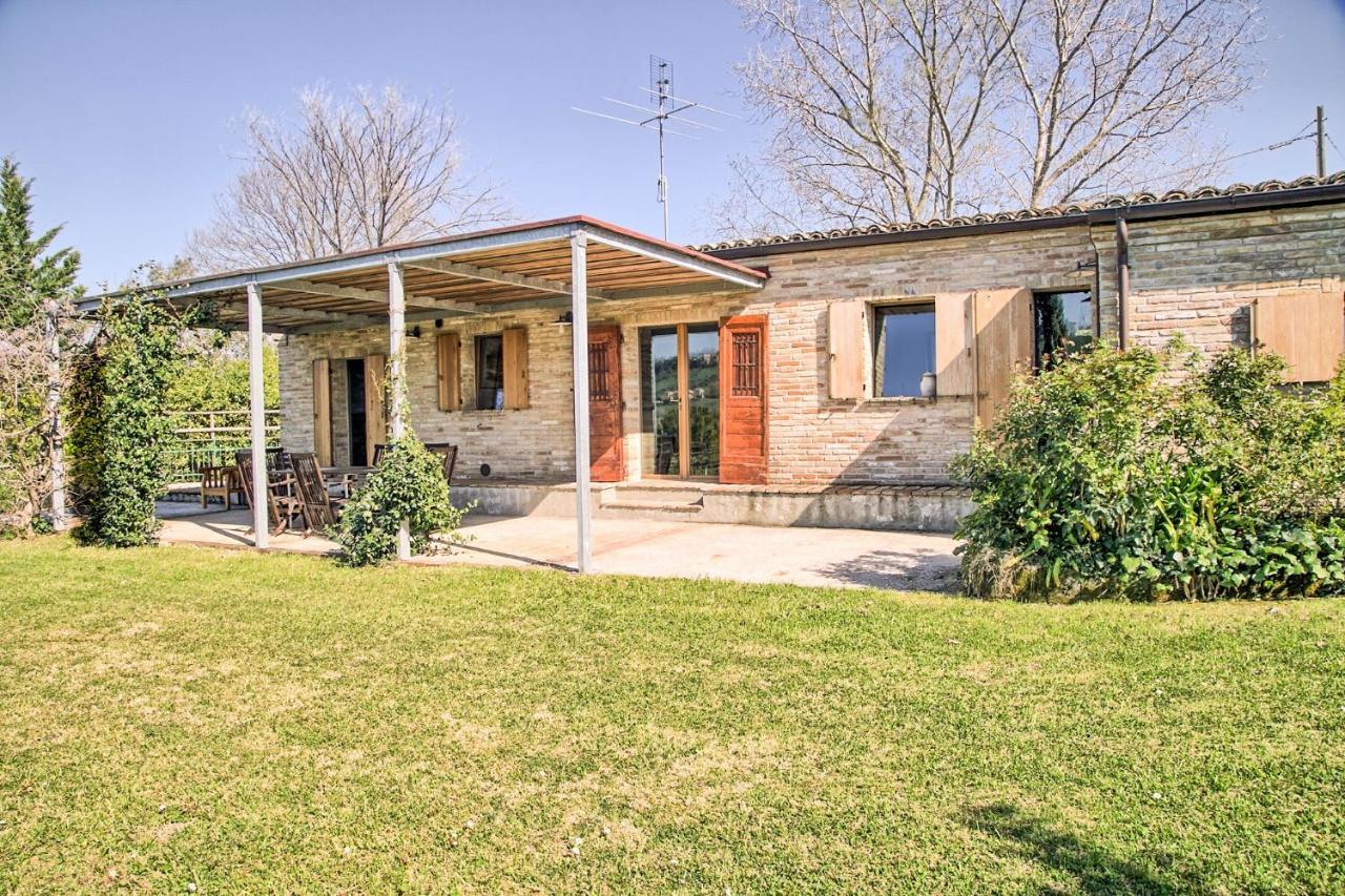 Casali Marchigiani - Ville Vacanza Private Con Piscina Ostra Bagian luar foto