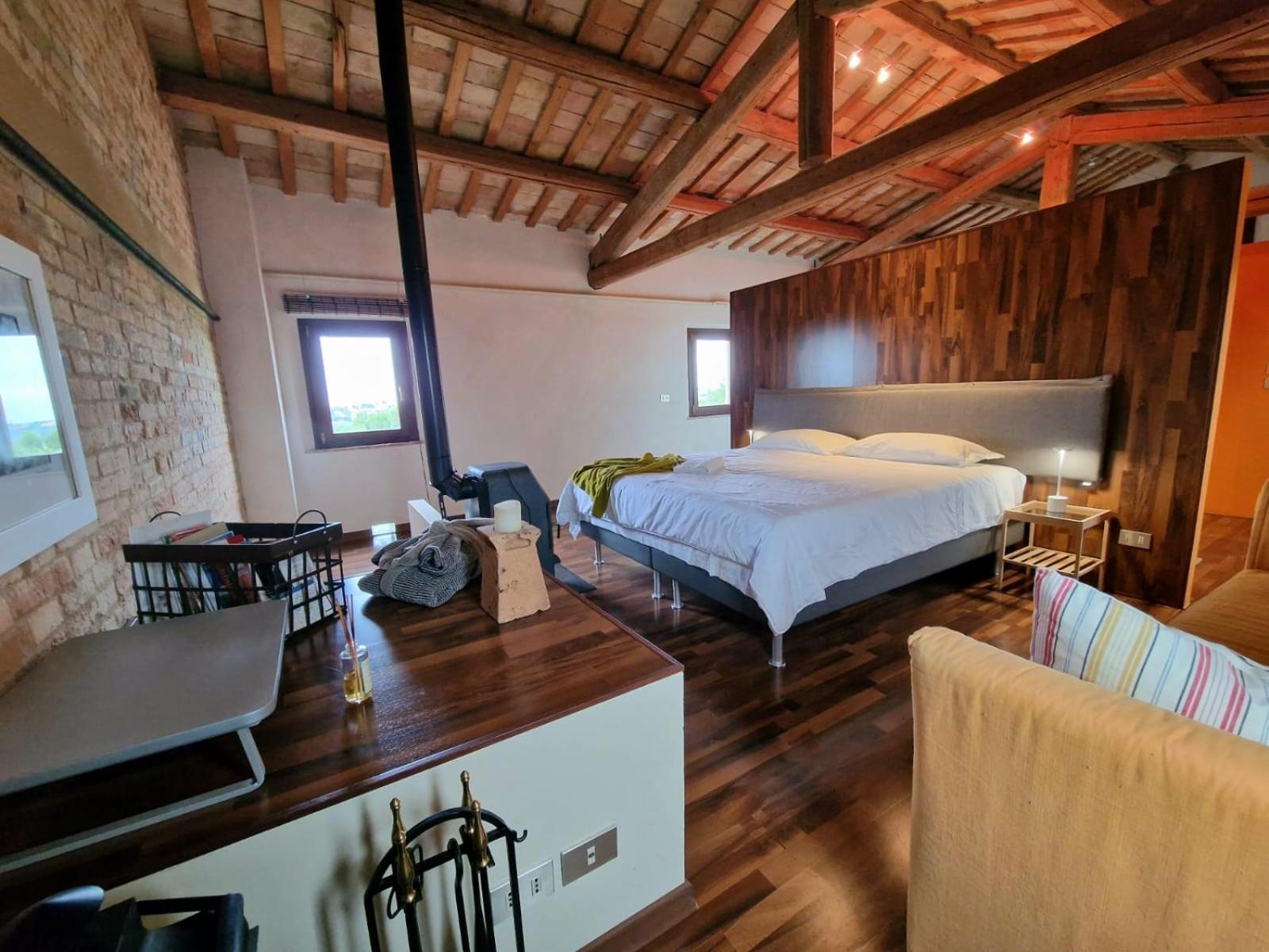 Casali Marchigiani - Ville Vacanza Private Con Piscina Ostra Bagian luar foto